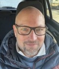 Встретьте Мужчинa : Dan, 50 лет до Швейцария  Sornetan